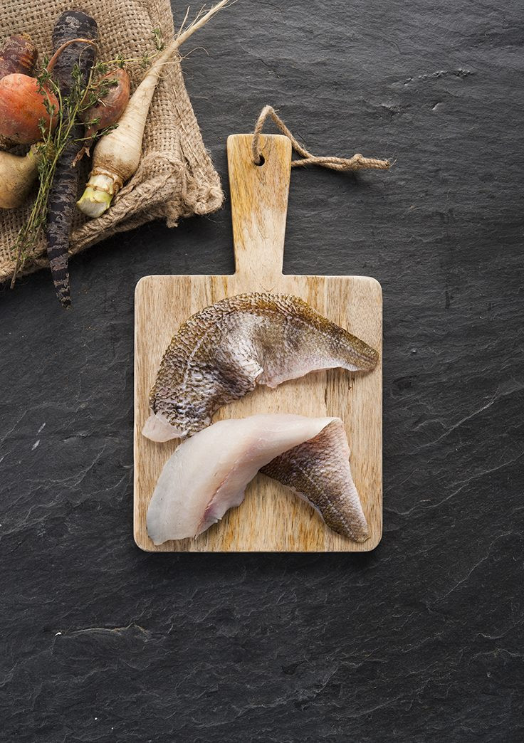 Müritz-Barschfilet an Antipasti-Türmchen | Fischrezept