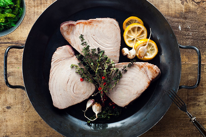 Bestellen Sie zum Beispiel Thunfisch online und lassen Sie sich den Fisch direkt nach Hause liefern Fisch online bestellen – Thunfisch